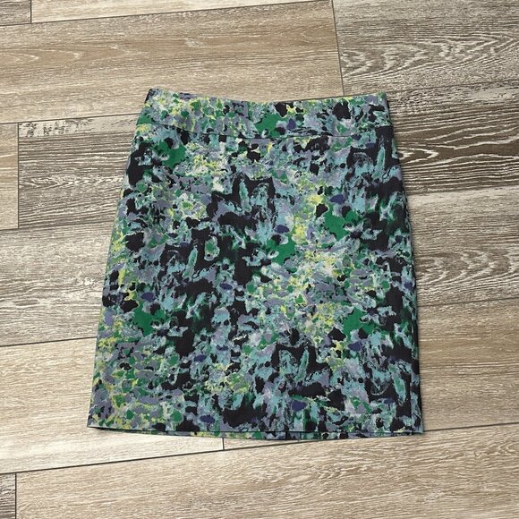 Halogen Sz 8 Fantastic Water Color Skirt Blues & Greens - Picture 1 of 6